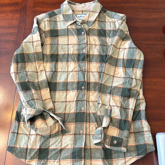 Pendleton Plaid 100%Virgin Wool Button Down‎ - Picture 1 of 12